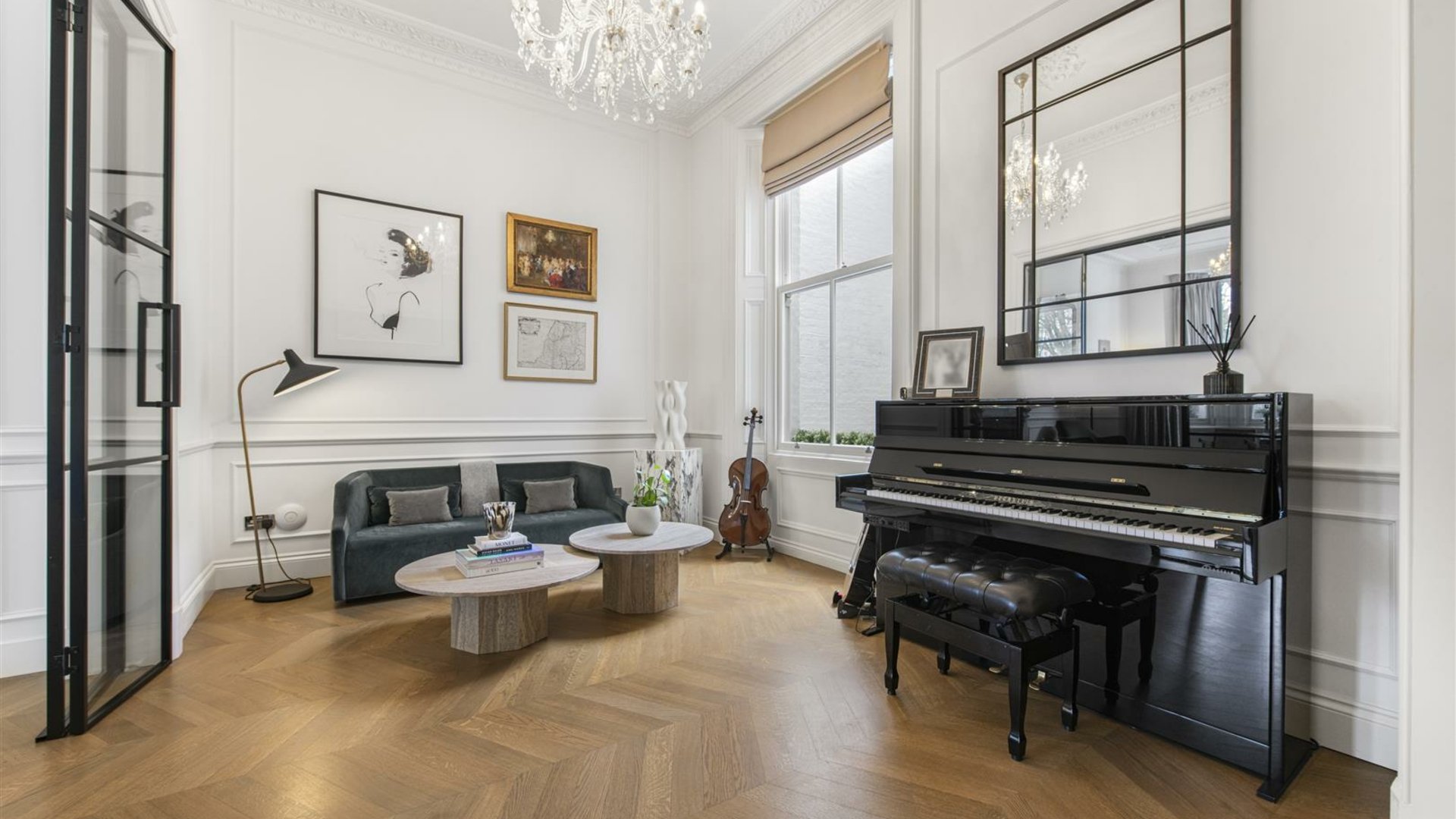 8 Redcliffe Square, London, London
