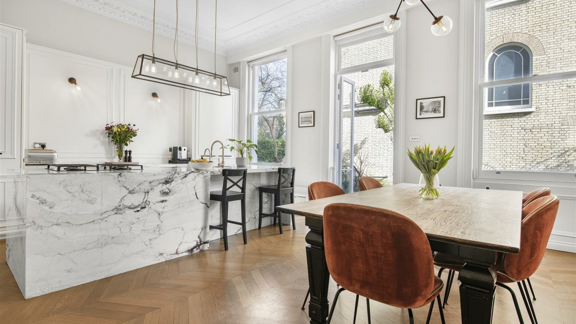 8 Redcliffe Square, London, London