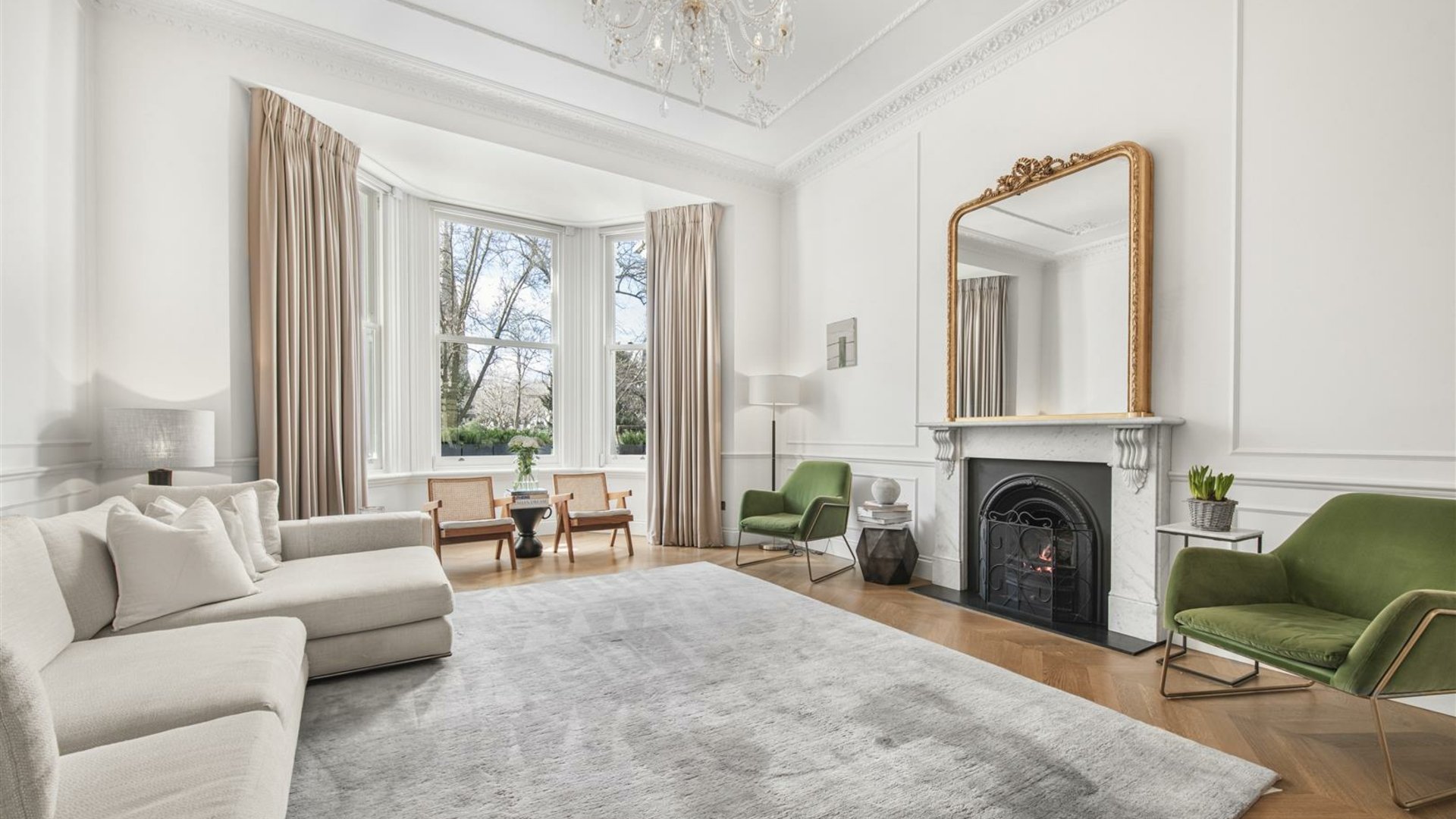 8 Redcliffe Square, London, London