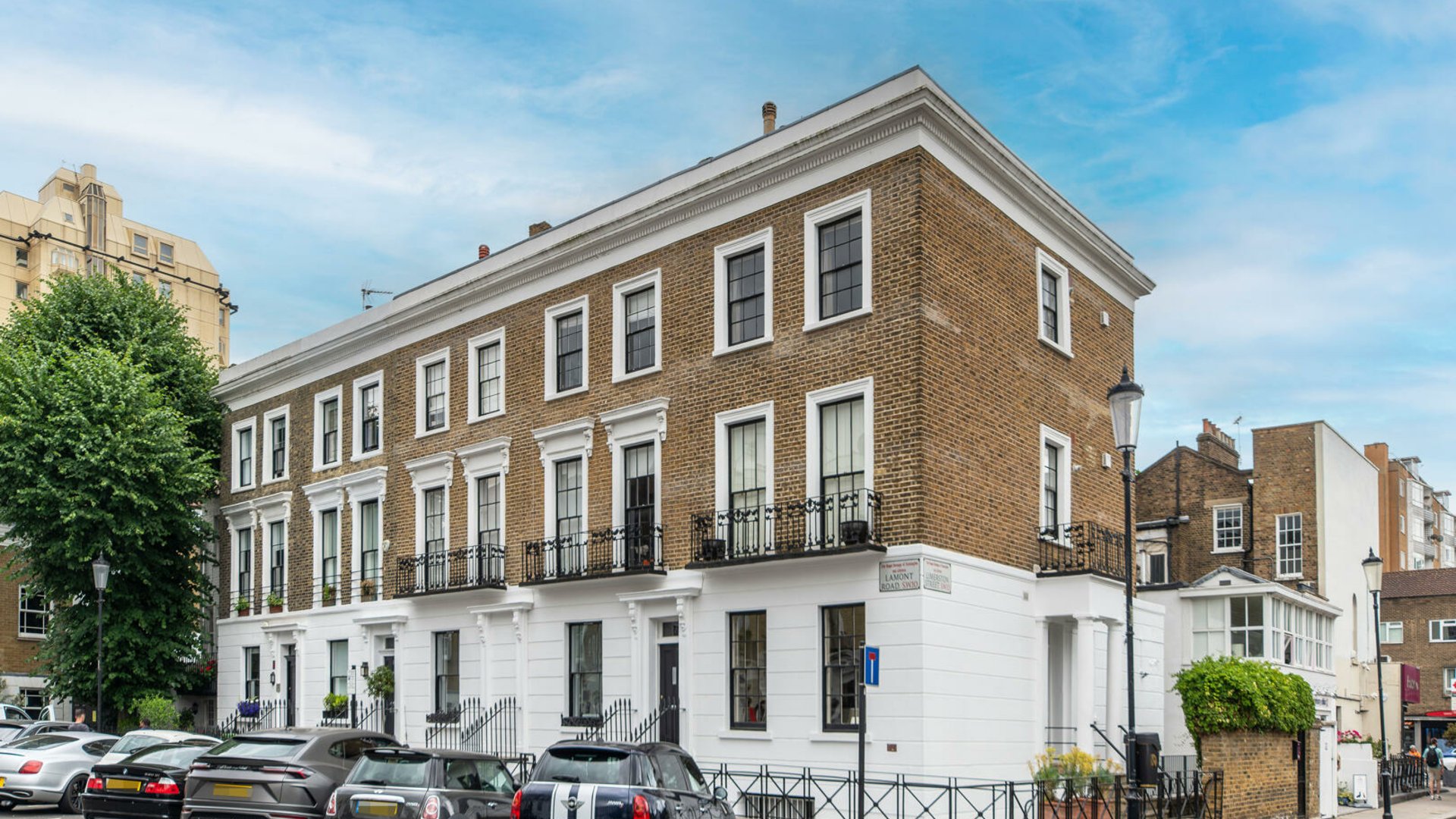 Lamont Road, London, London