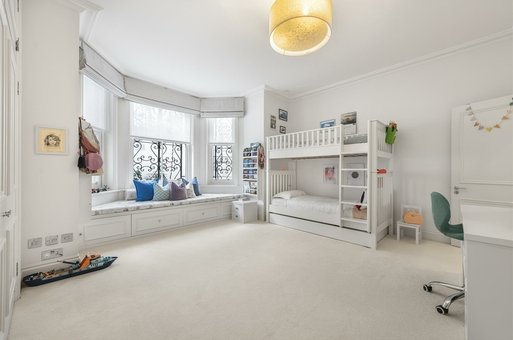8 Redcliffe Square, London, London