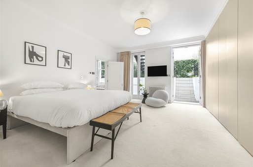 8 Redcliffe Square, London, London