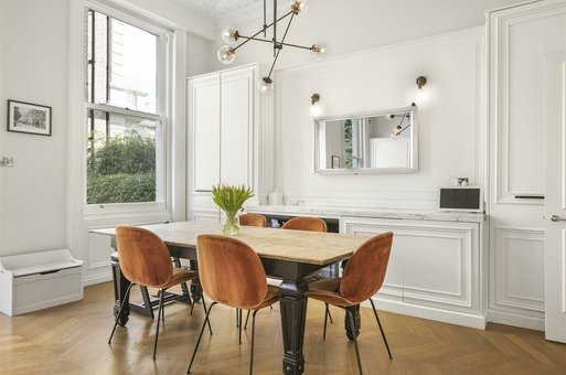 8 Redcliffe Square, London, London