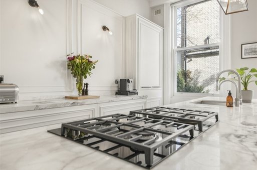 8 Redcliffe Square, London, London