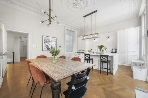 8 Redcliffe Square, London, London