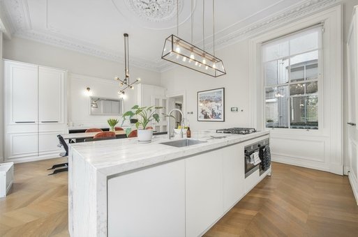 8 Redcliffe Square, London, London