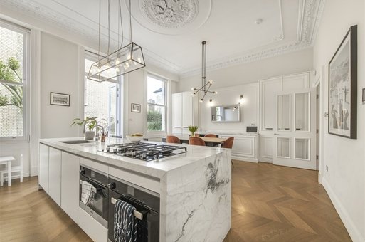 8 Redcliffe Square, London, London
