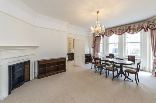Carlisle Place, London, London